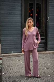 Tunica in maglia a coste con scollo a V