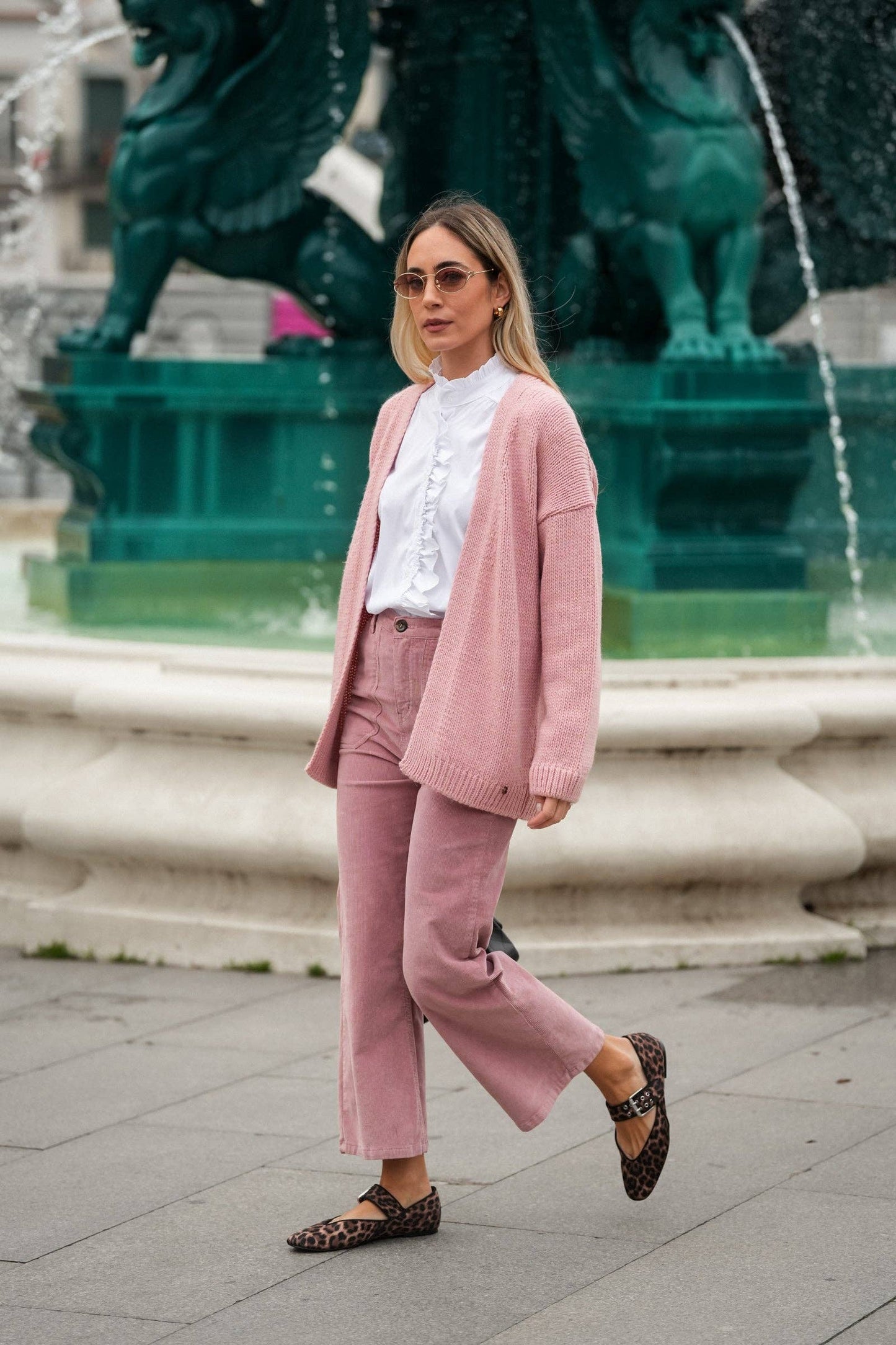 Cardigan oversize in maglia morbida