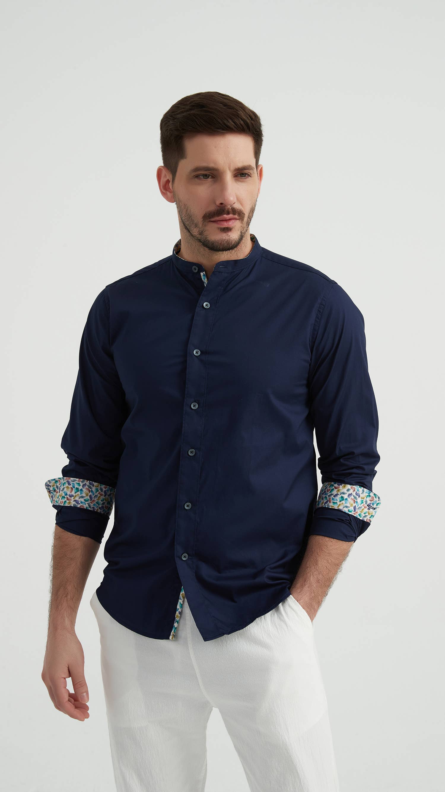 Camicia premium con collo alla coreana blu navy