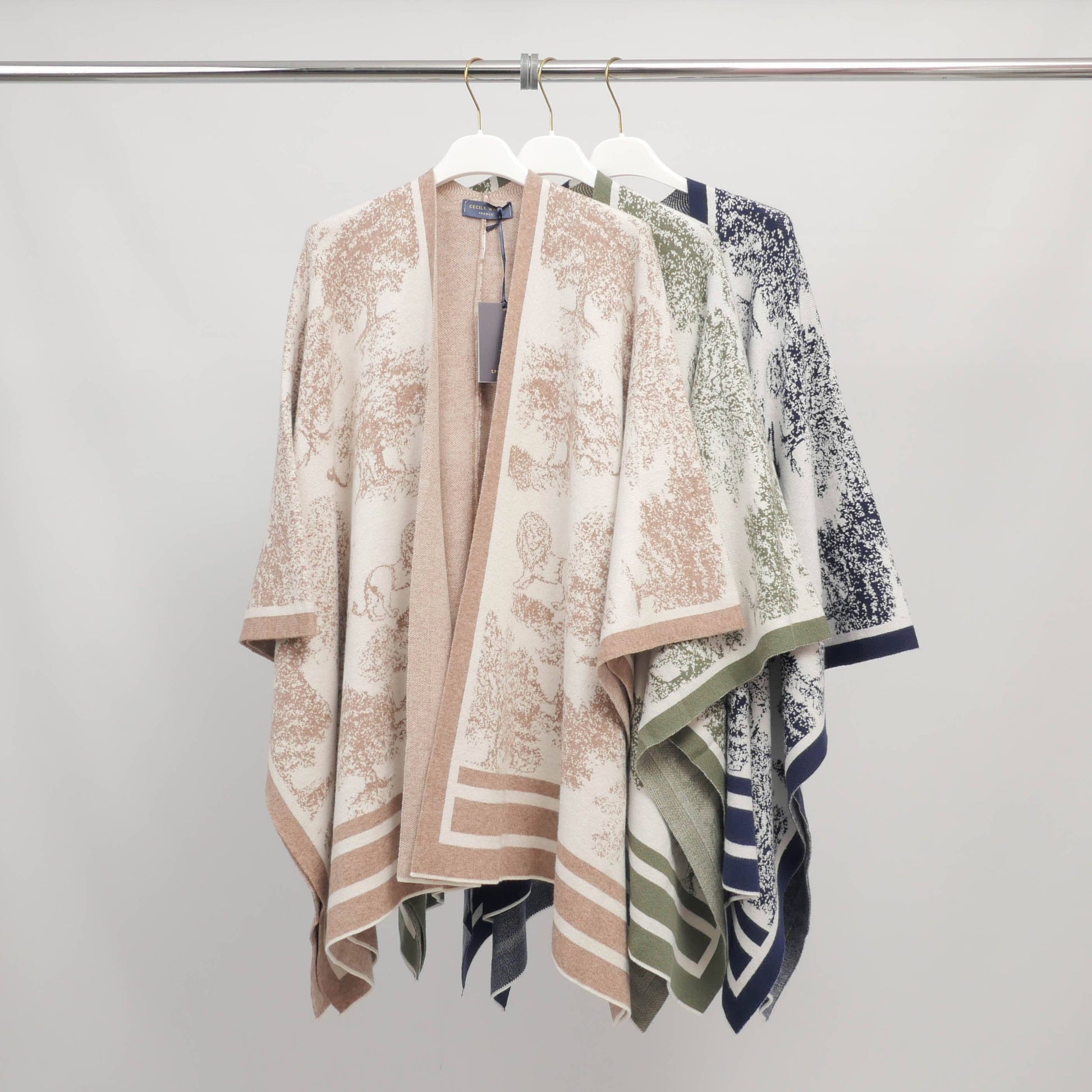 Gilet lungo in maglia jacquard con motivo paesaggio