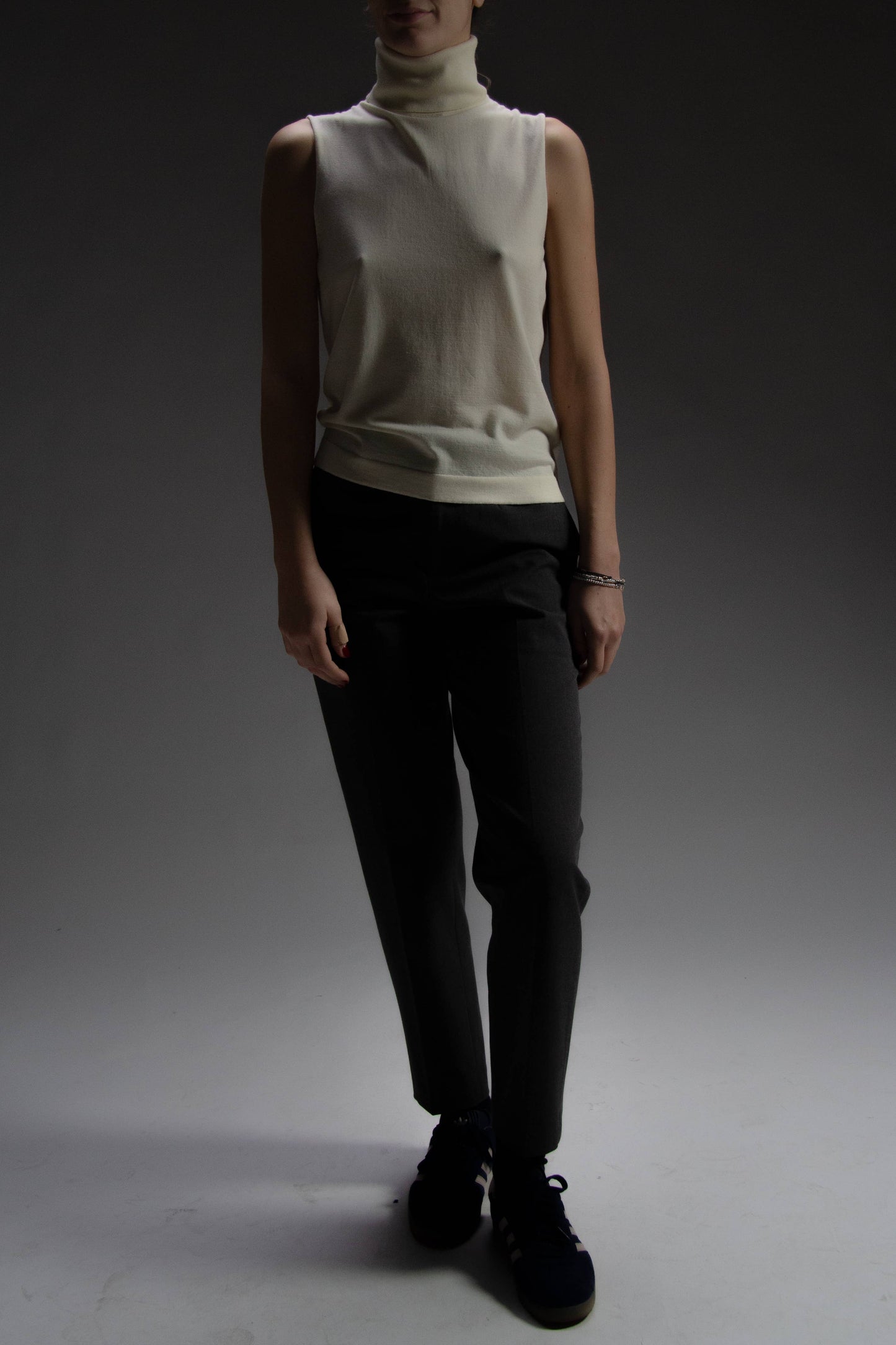 Dolcevita smanicato in lana merino e seta