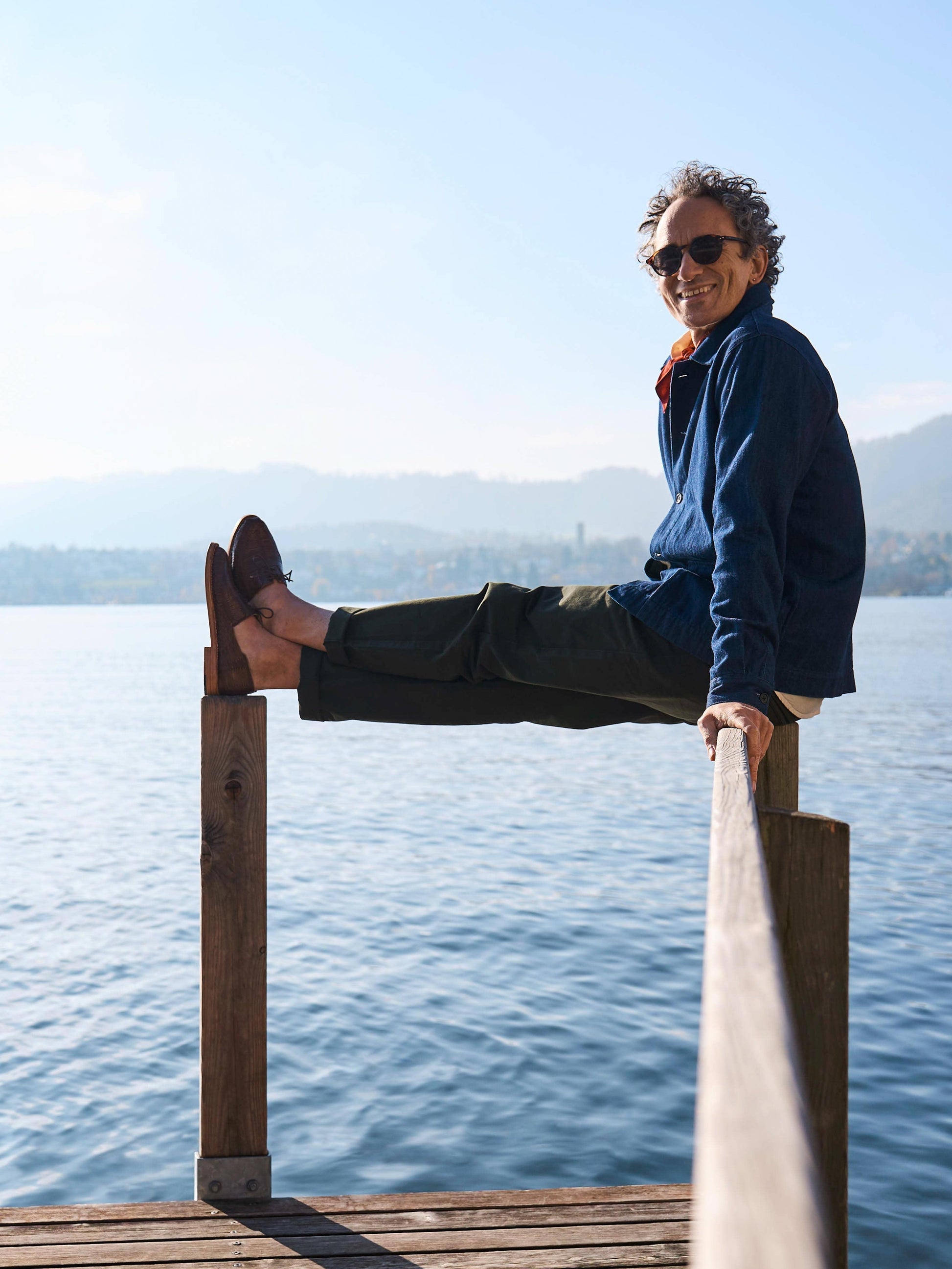 Overshirt in denim azzurro da uomo in cotone biologico