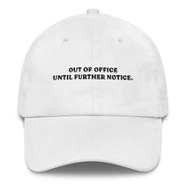 Cappellino baseball ricamato "Out of Office"