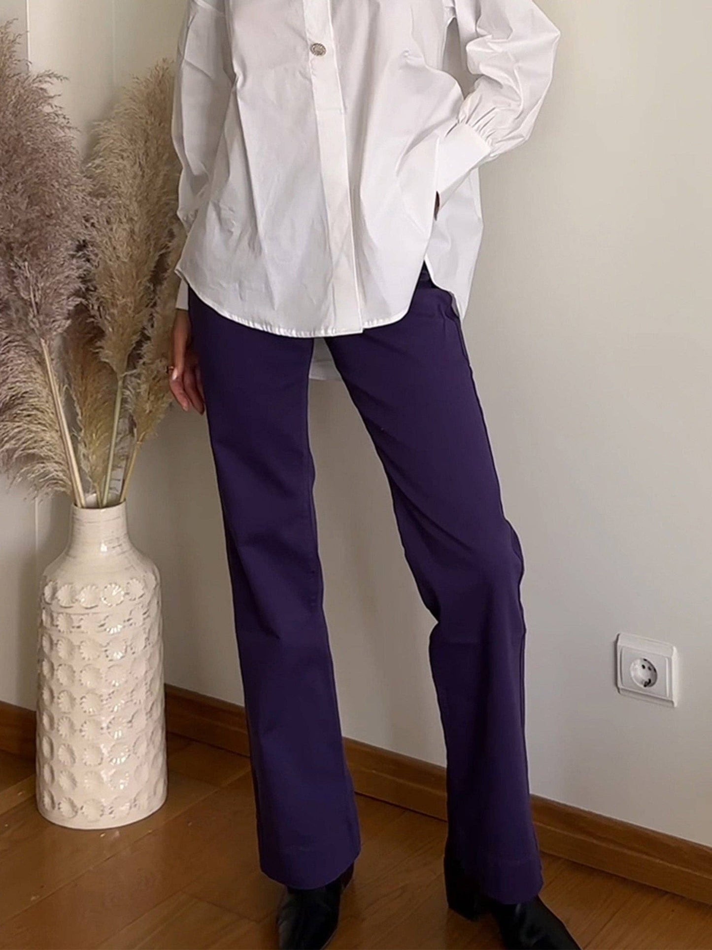 Pantaloni in twill elasticizzato a vestibilità comoda