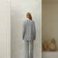 Maxi maglione in lana merino extra fine con scollo a V