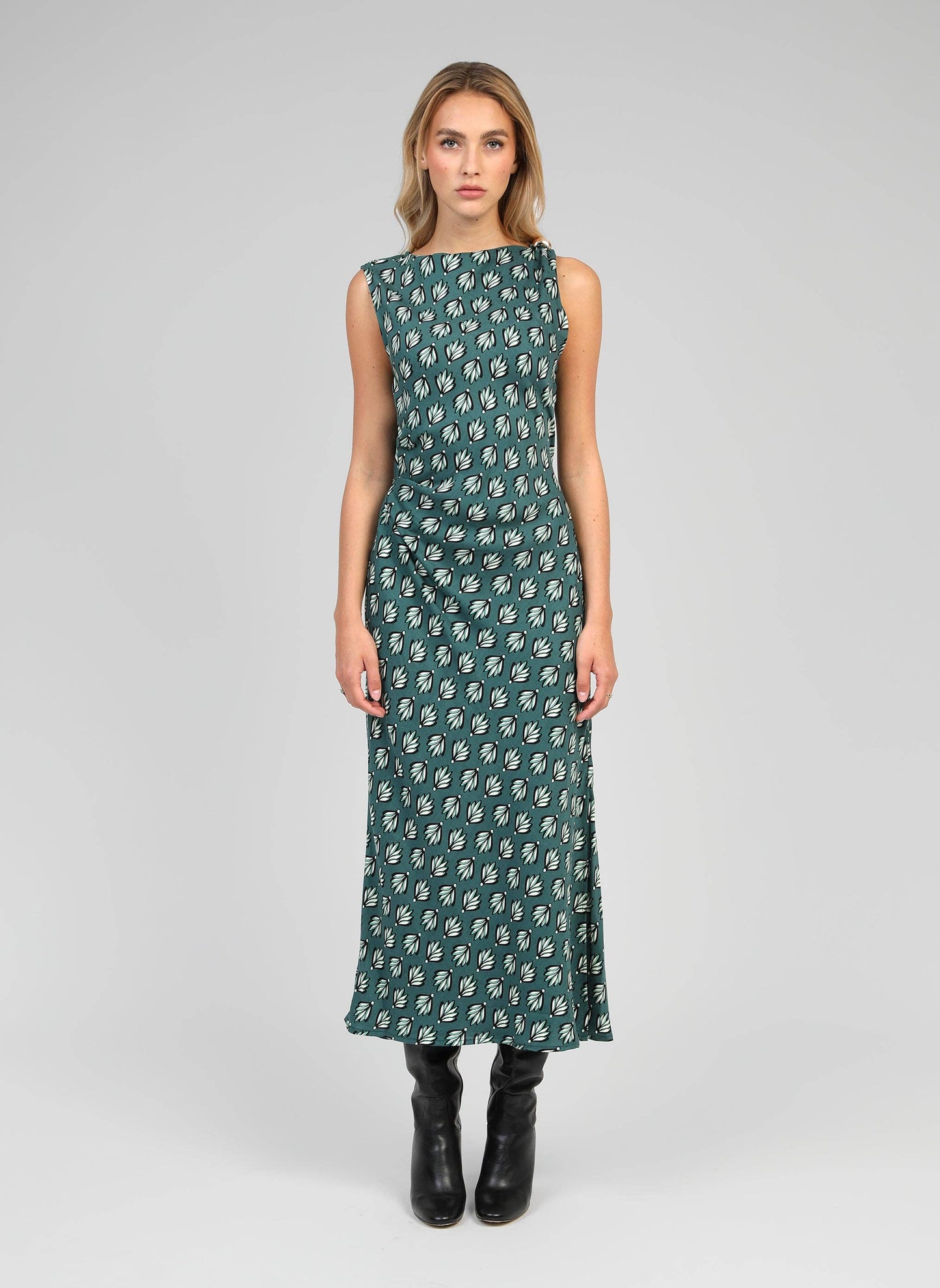 Abito midi verde Mirkala con stampa