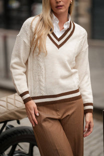Maglione in maglia con scollo a V a righe