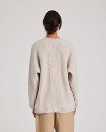 Cardigan Clara in lana d’agnello biologica color Fossil