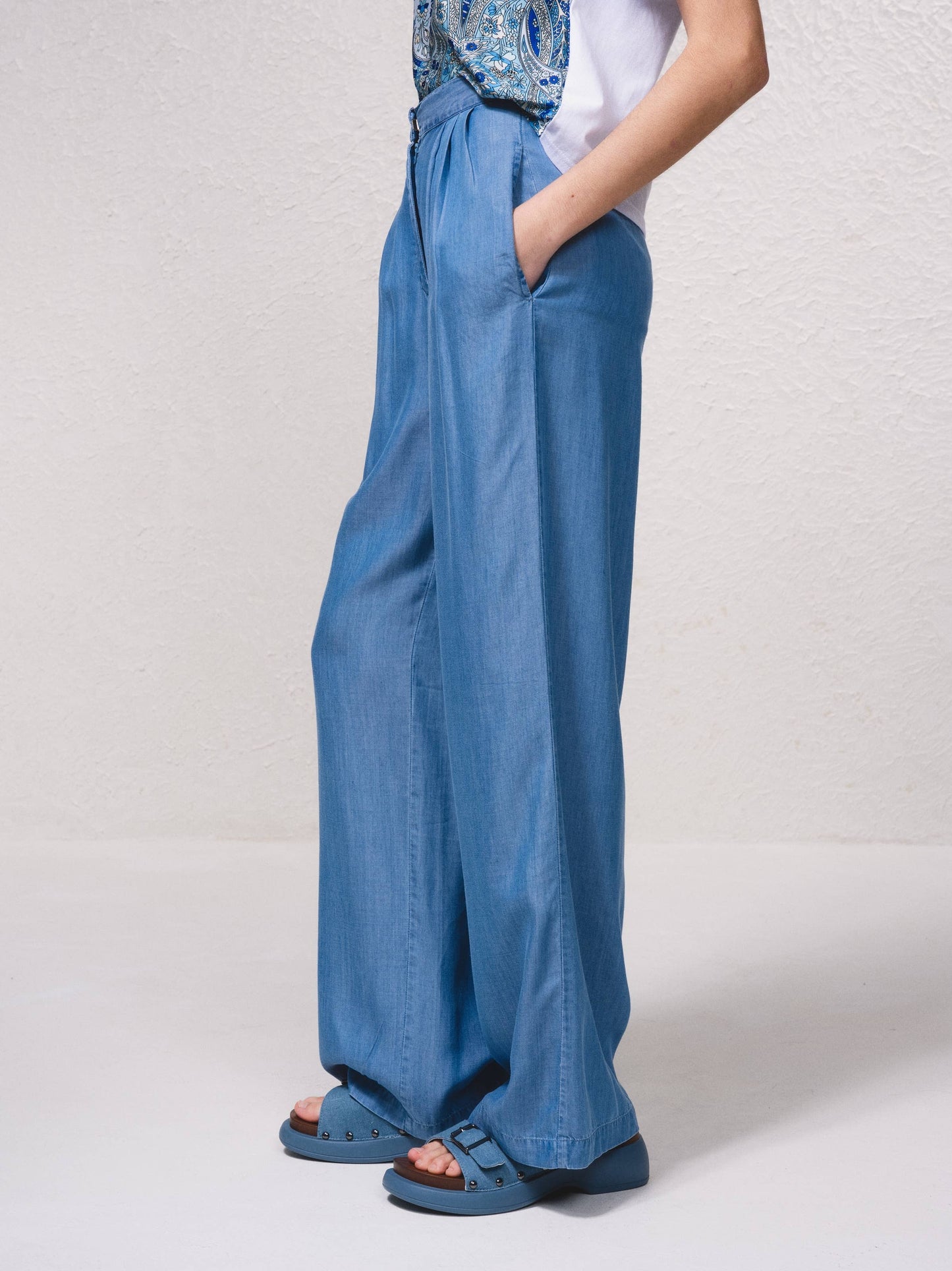 Pantaloni palazzo in tencel effetto denim