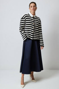 Cardigan in maglia a righe con bottoni dorati