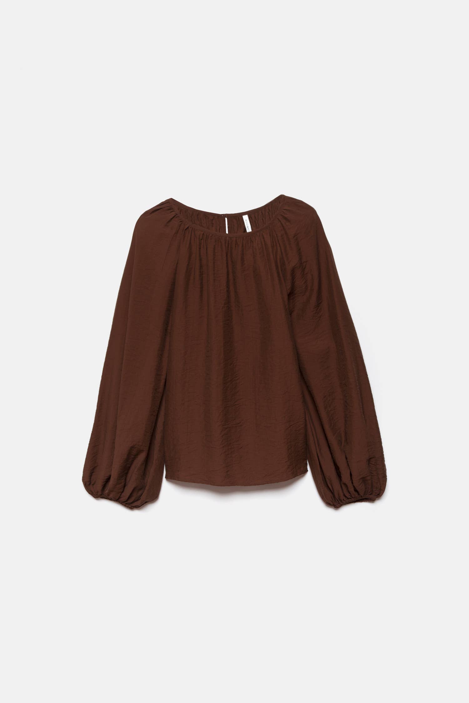 Blusa effetto stropicciato con maniche a palloncino