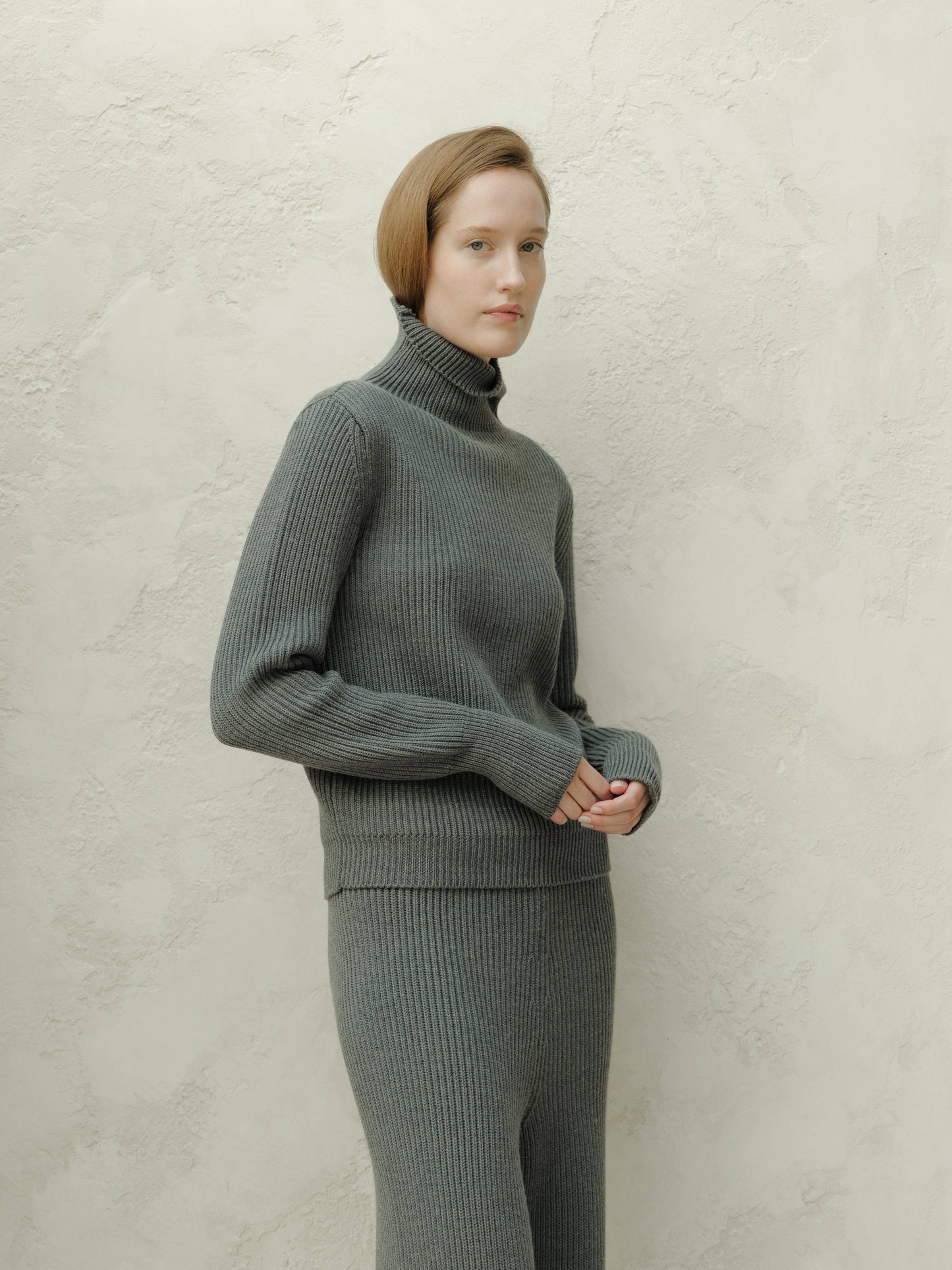 Maglione dolcevita in lana merino extrafine