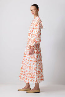 Abito maxi floreale arancione in misto lino con maniche a volant