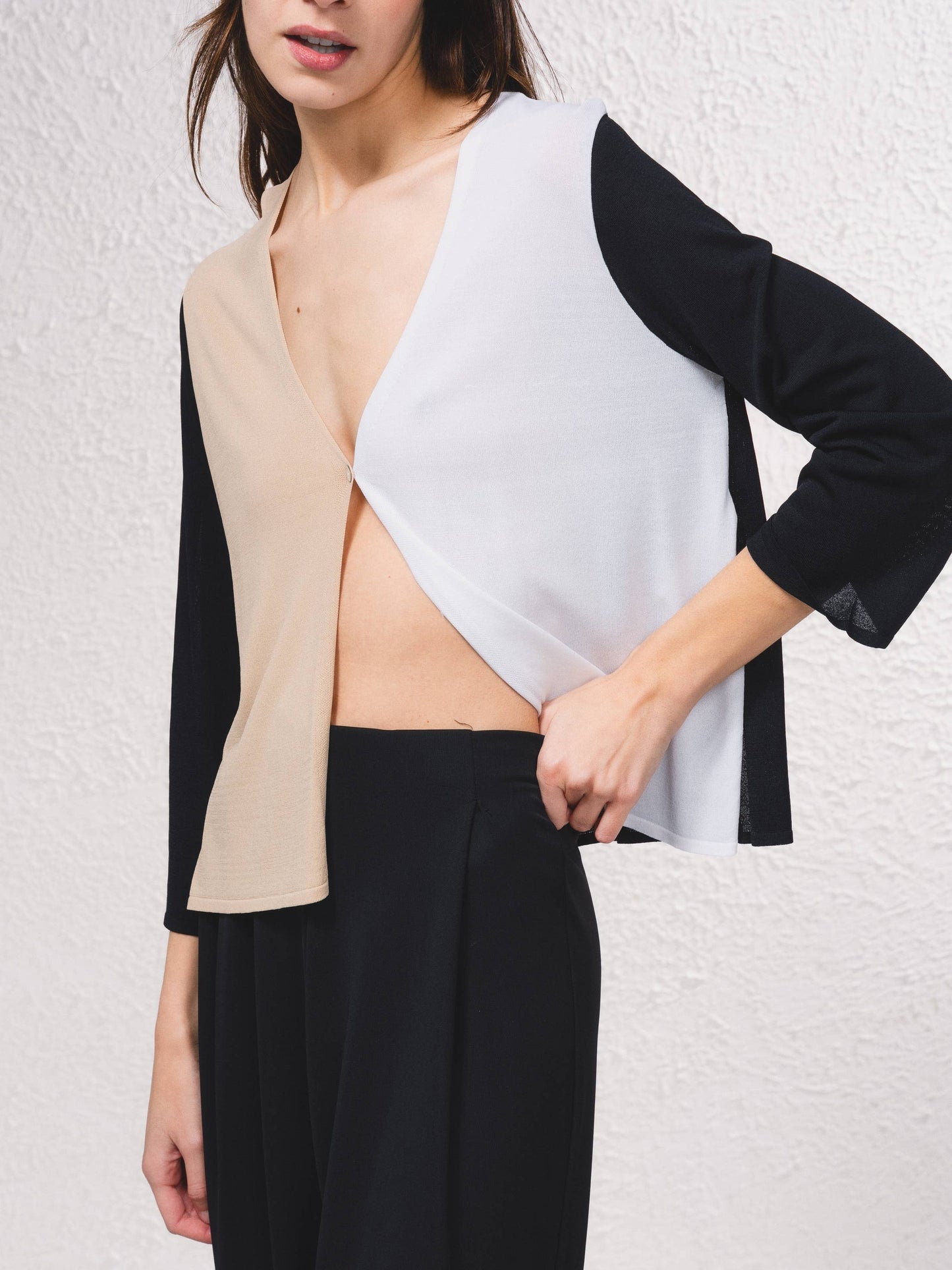 Giacca in maglia color block con scollo a V
