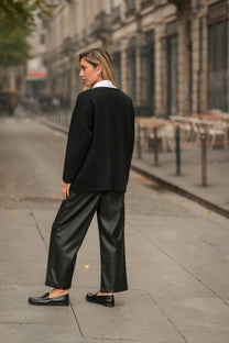Cardigan Minimal con Bottone Unico
