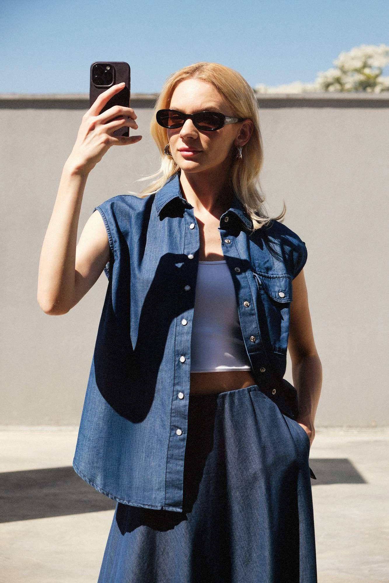 Gilet denim senza maniche oversize con bottoni