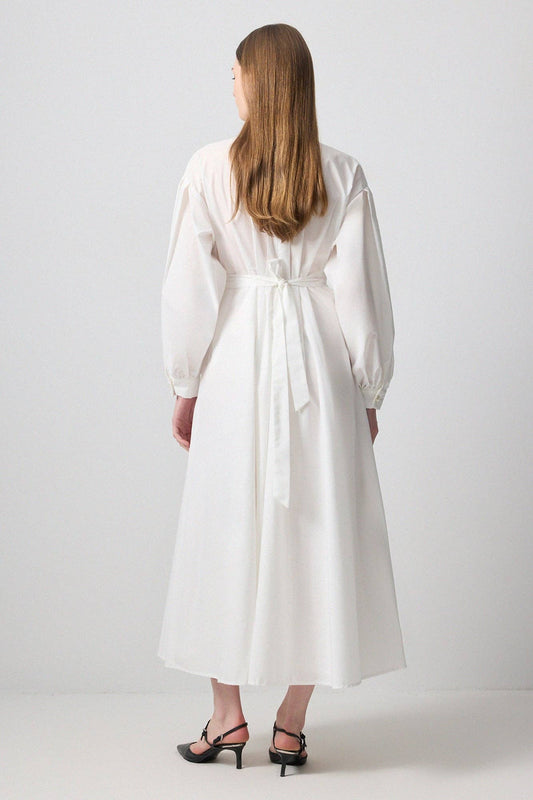 Abito lungo plissettato in popeline con fiori 3D