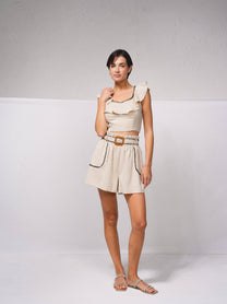 Shorts a vita alta con cintura