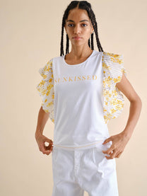 T-shirt con maniche plissettate e stampa “Sunkissed”