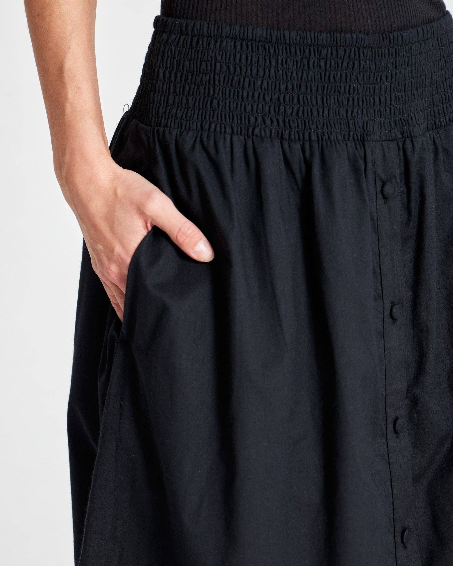 Gonna lunga Viola in voile di cotone biologico nera