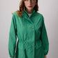 Giacca verde a collo alto con coulisse in vita