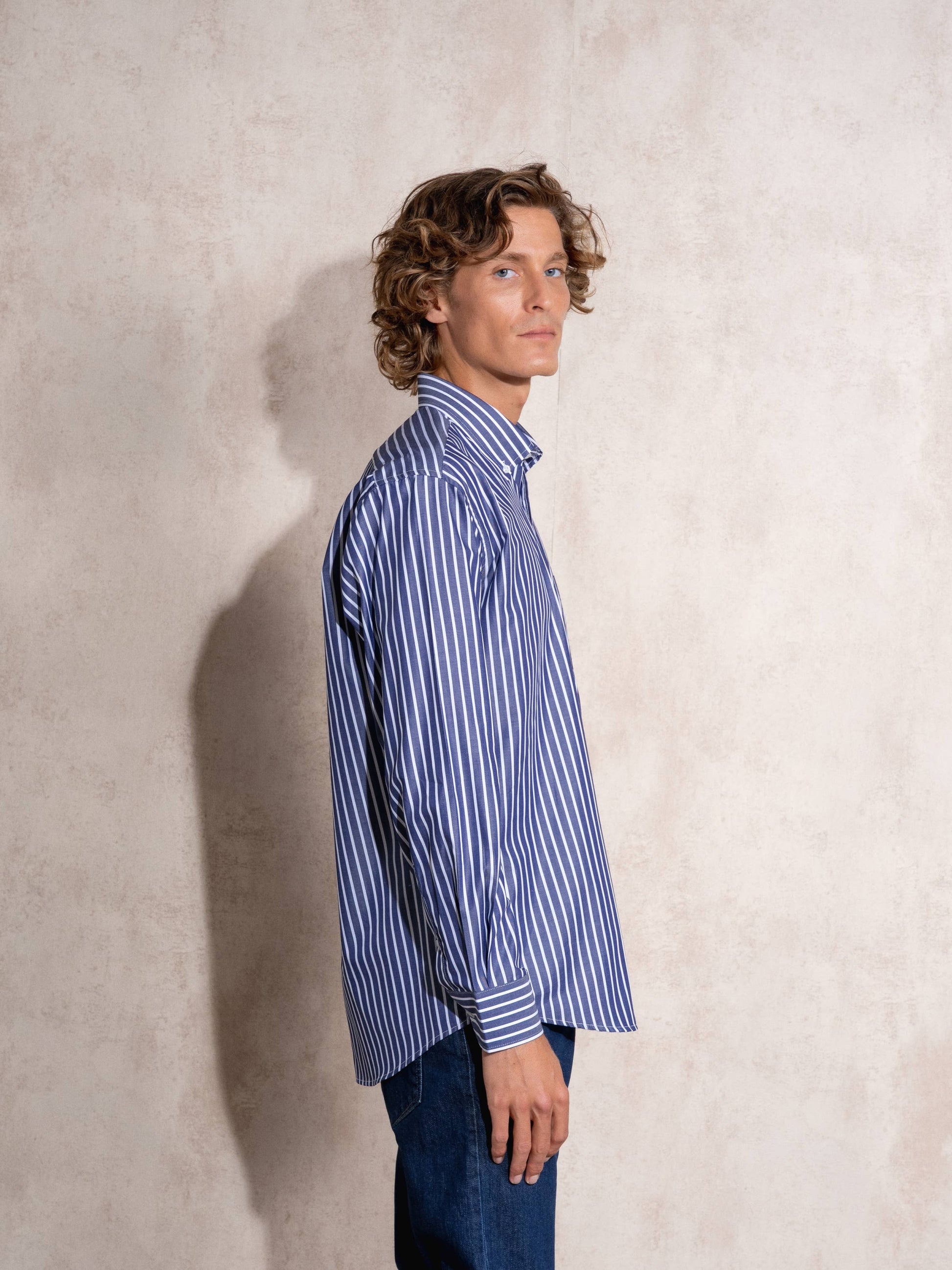 Camicia uomo a righe in cotone con colletto button-down