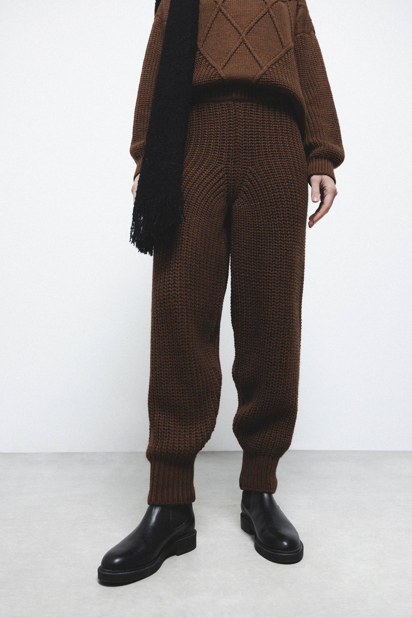 Pantaloni jogger in maglia a coste