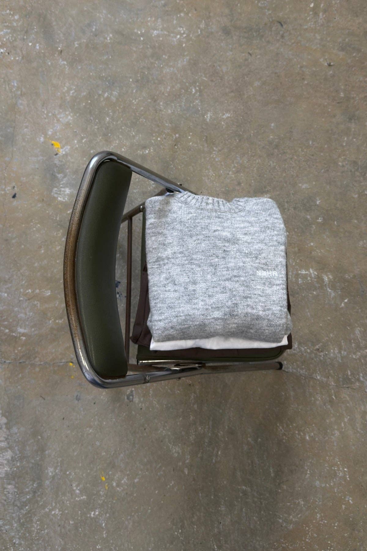 Maglione boxy grigio effetto spazzolato
