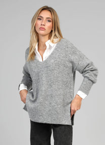 Maglione oversize Livya grigio mélange con scollo a V