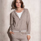 Completo in maglia due pezzi con felpa zip e pantaloni