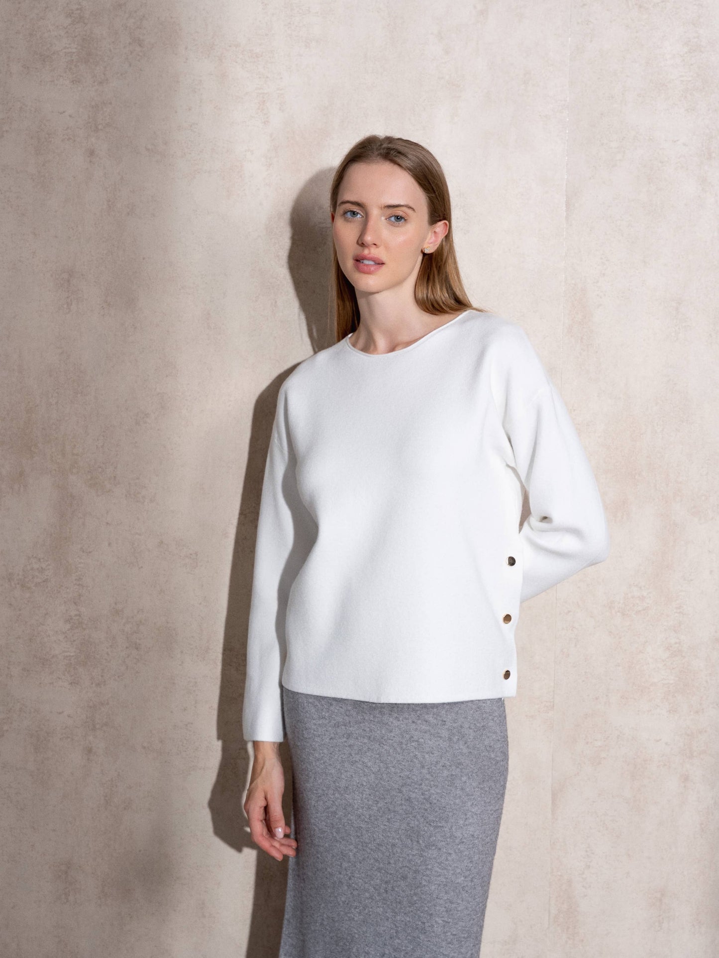 Maglia in maglia boxy con bottoni laterali