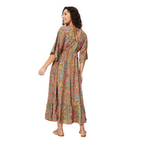 Abito lungo estivo boho multicolor con maniche a 3/4