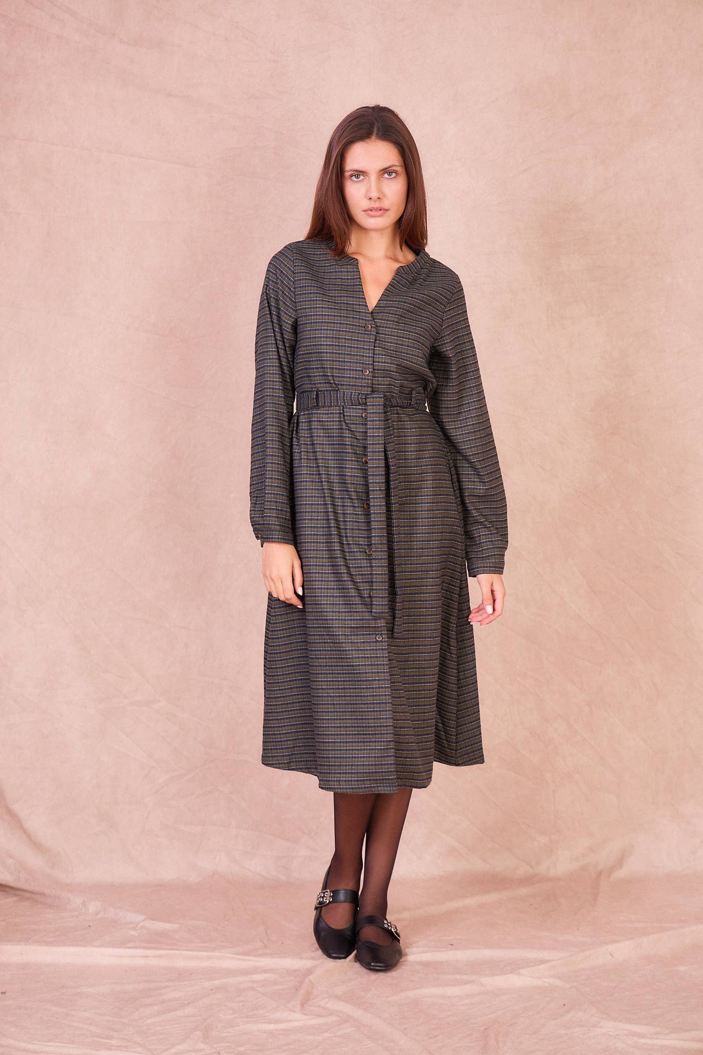 Abito midi a quadri con scollo a V Benjamine