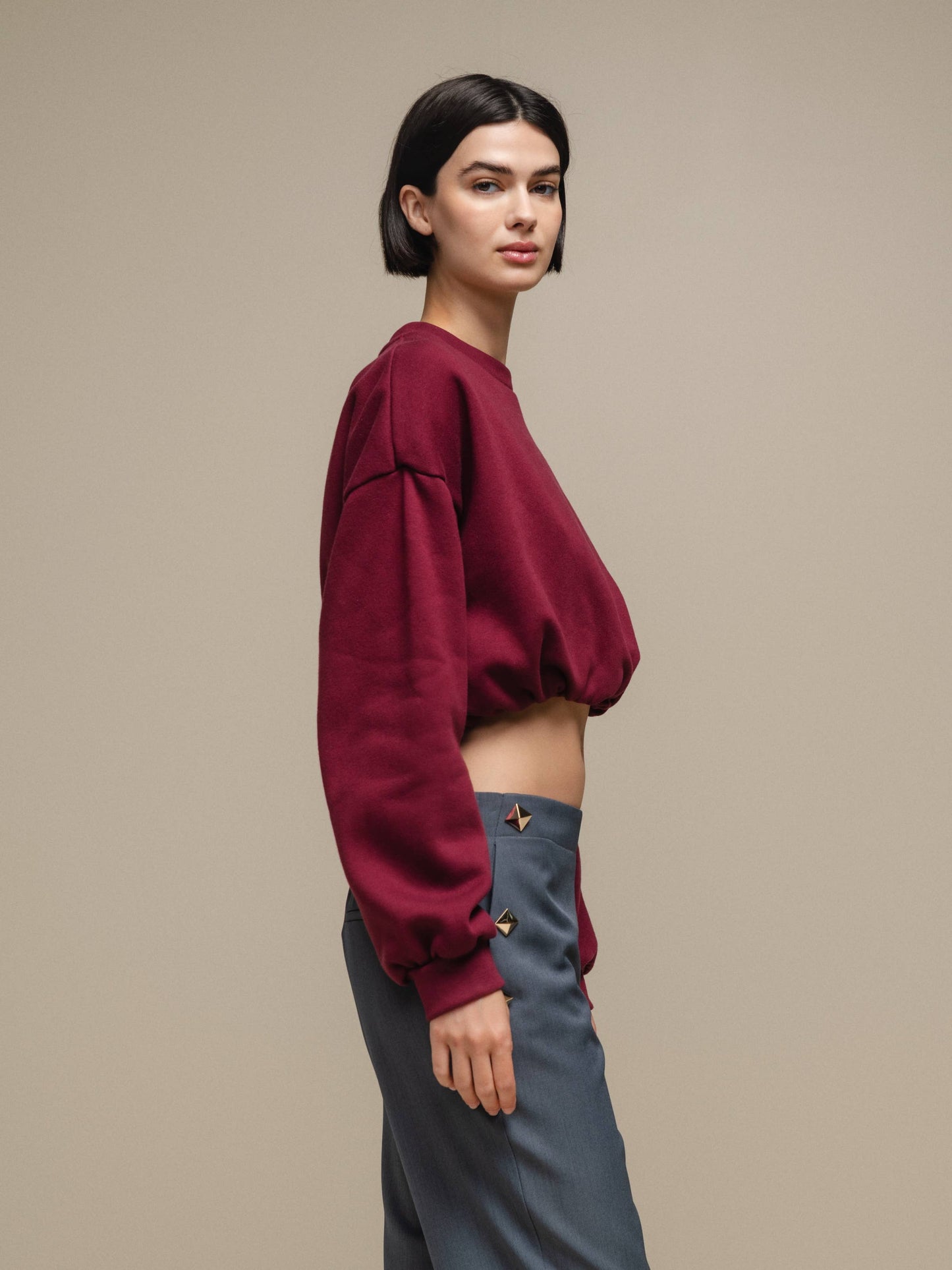 Felpa cropped oversize in misto cotone