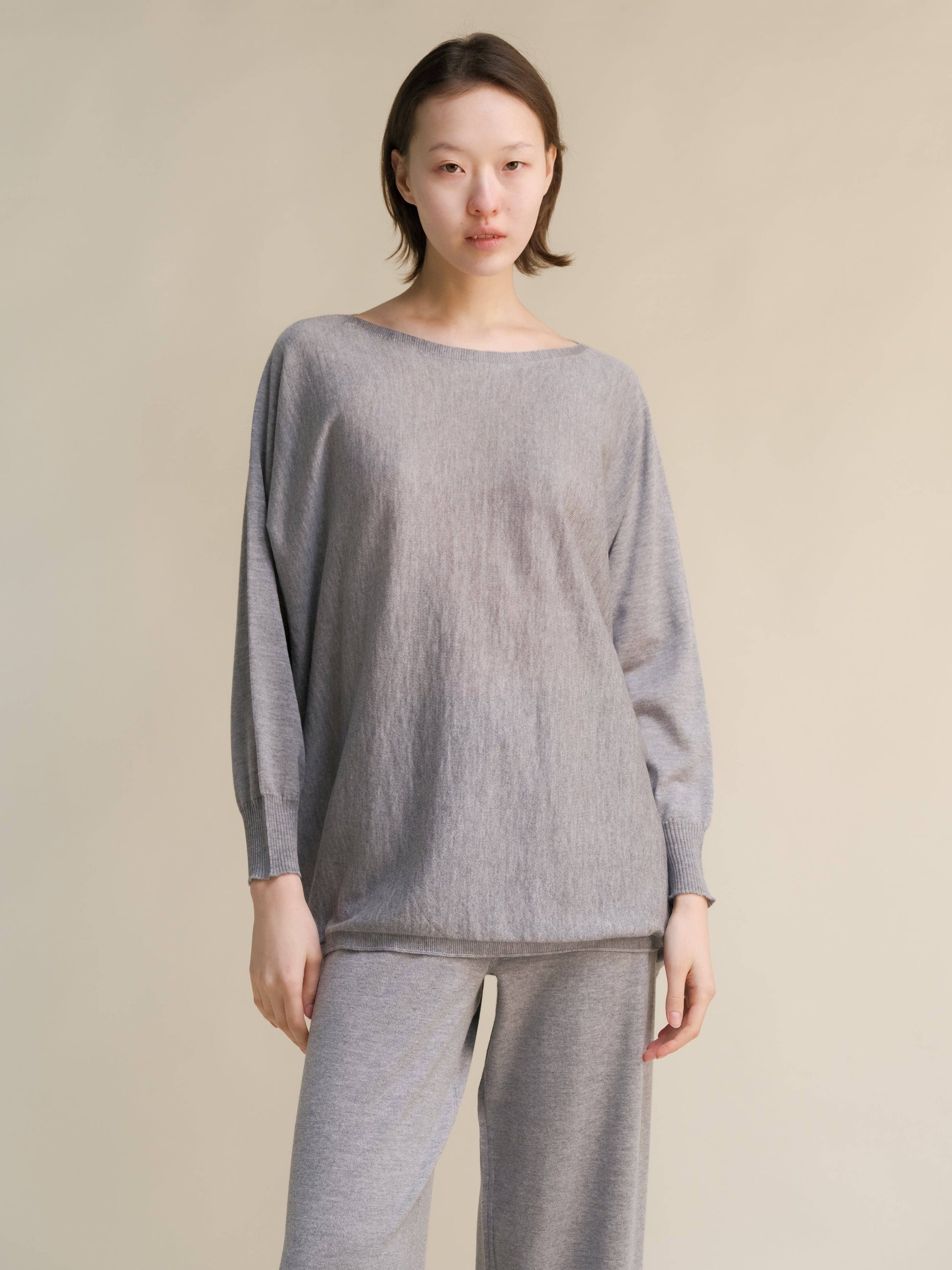 Pullover oversize a barchetta in lana merino extrafine
