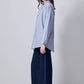Camicia a righe con collo a fiocco