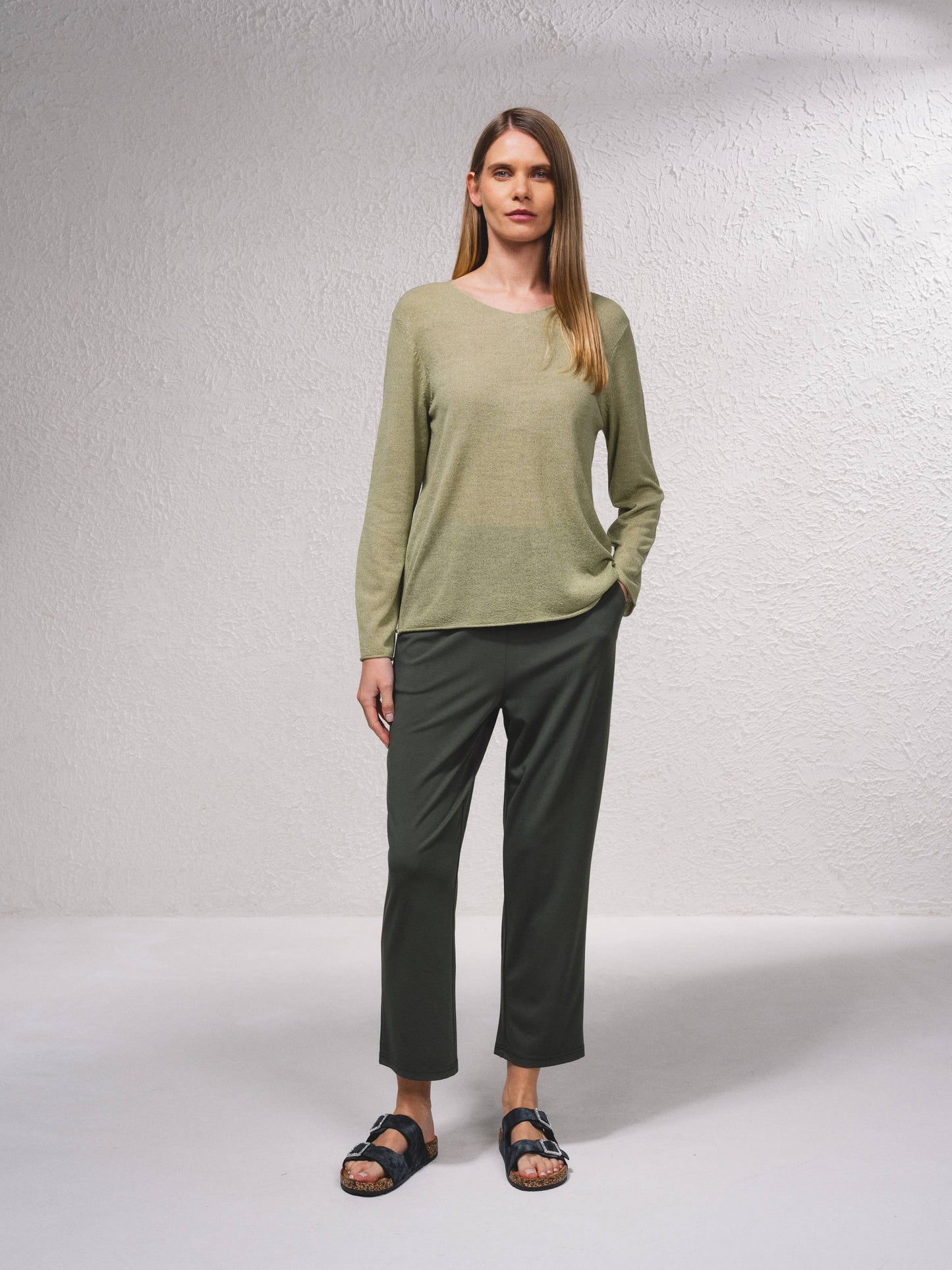 Maglione basic in maglia fine girocollo