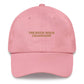 Cappellino dad hat ricamato “The Bride Needs Champagne”