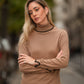 Maglione dolcevita con profili a contrasto