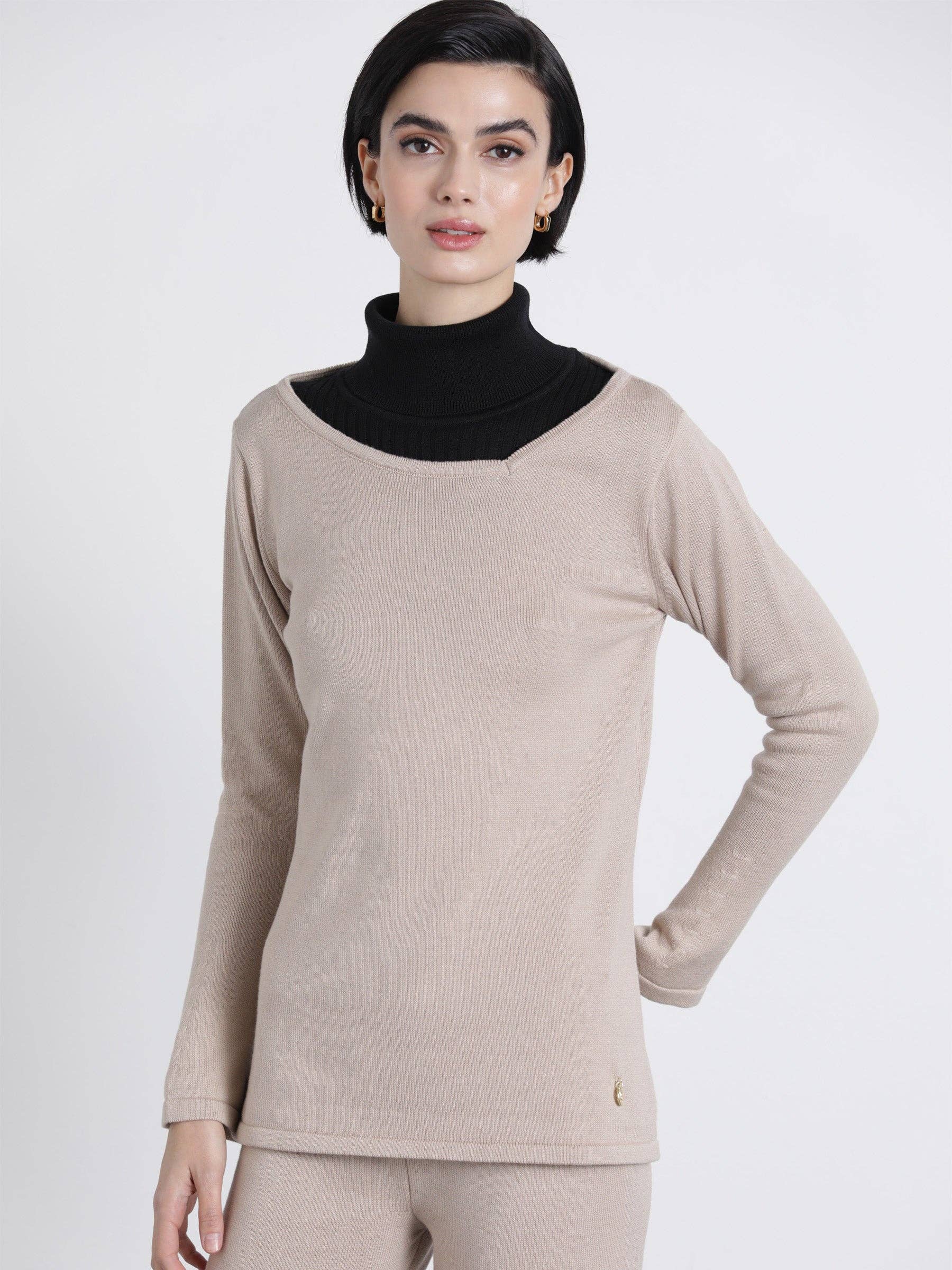 Maglia in Maglia con Scollo Laterale e Manica Lunga