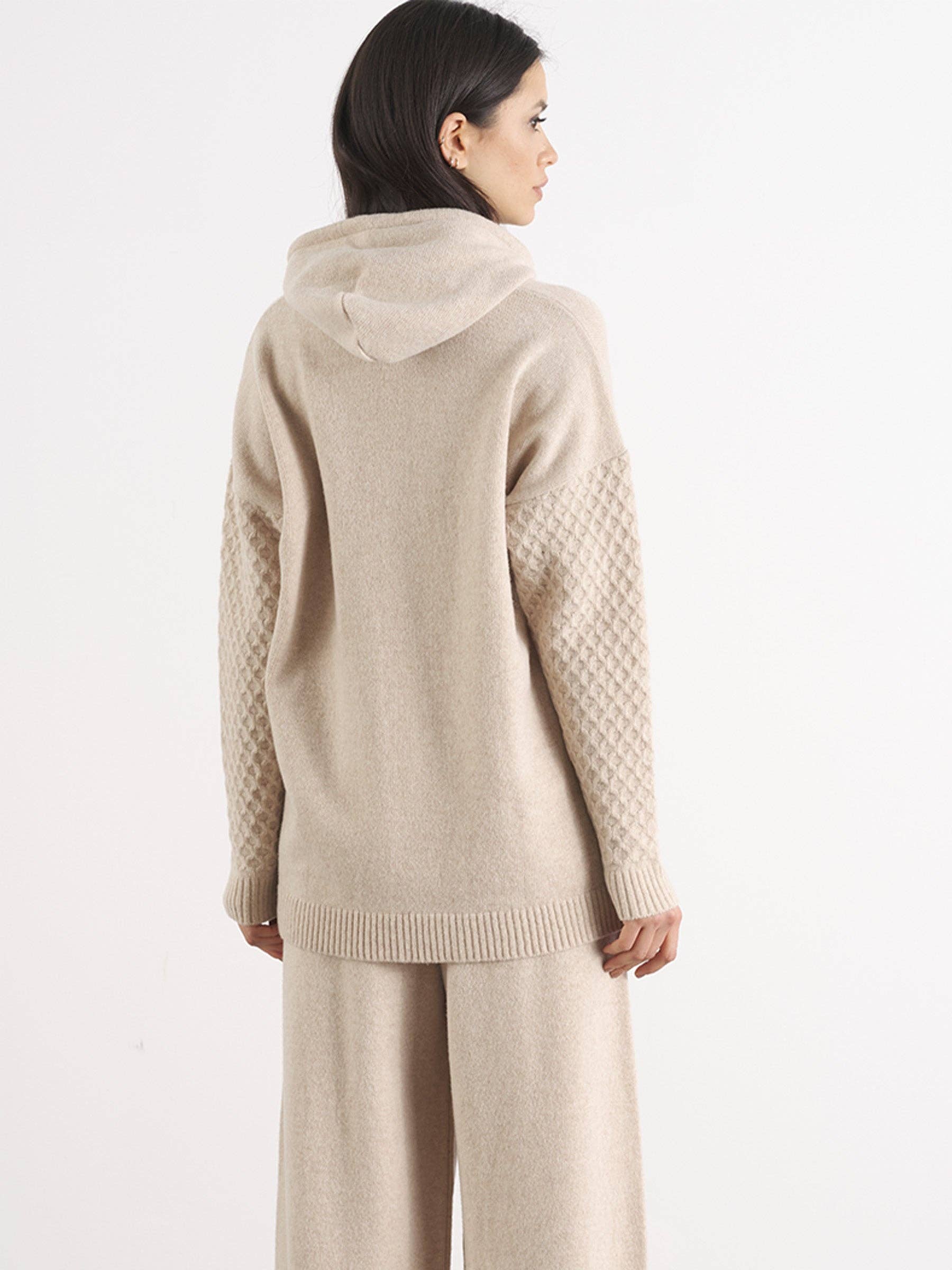 Felpa con cappuccio in maglia di lana