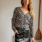 Blusa stampata Calo con scollo a V