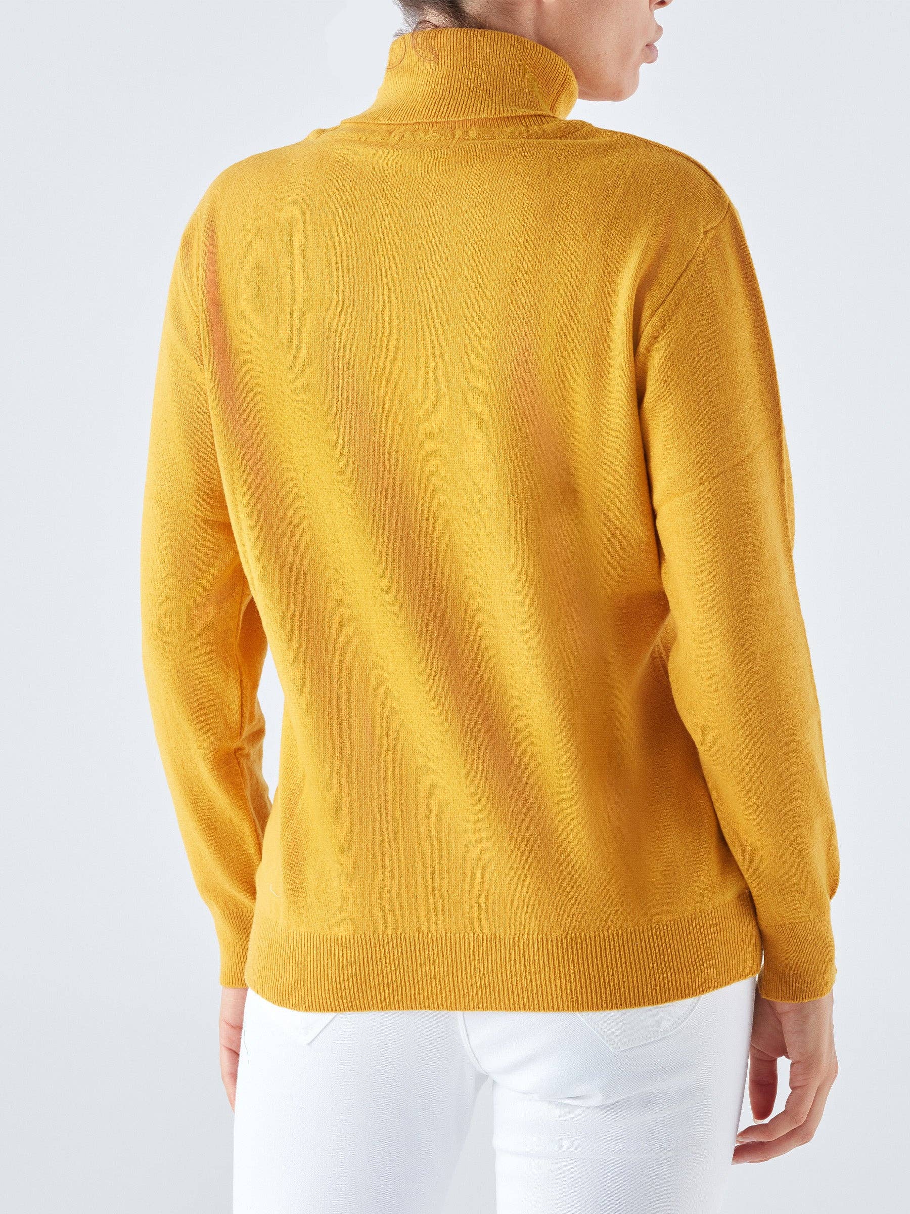 Maglia dolcevita in misto lana e cashmere
