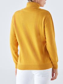 Maglia dolcevita in misto lana e cashmere