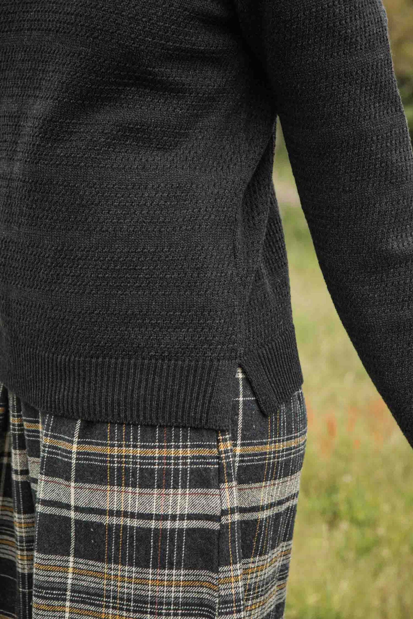 Maglione Ansel in maglia riciclata color Mezzanotte
