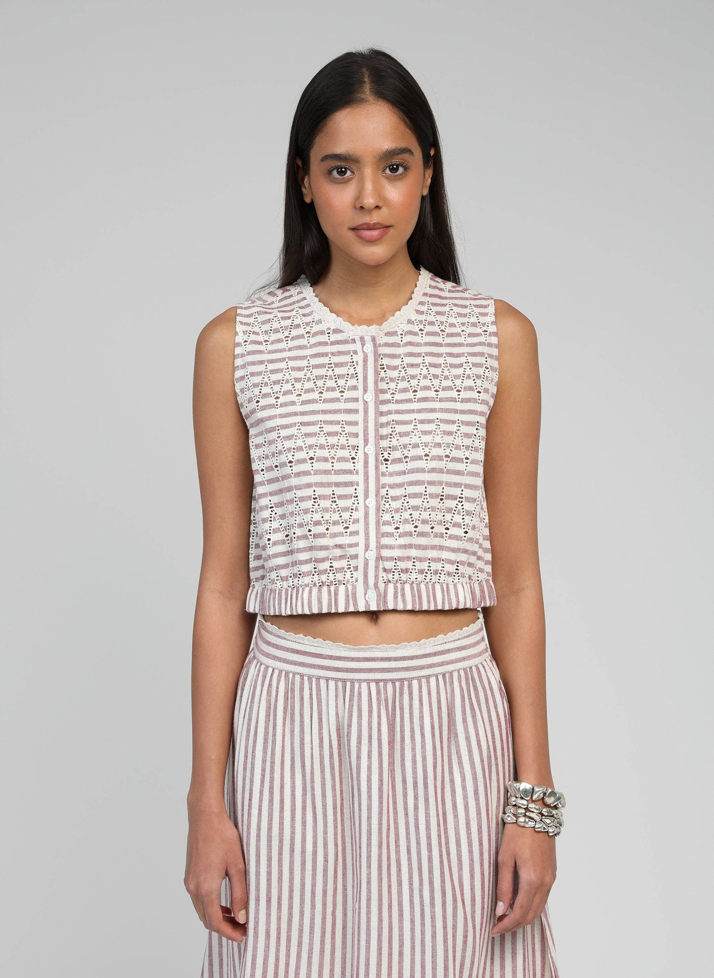 Blusa Sabia lampone in pizzo sangallo