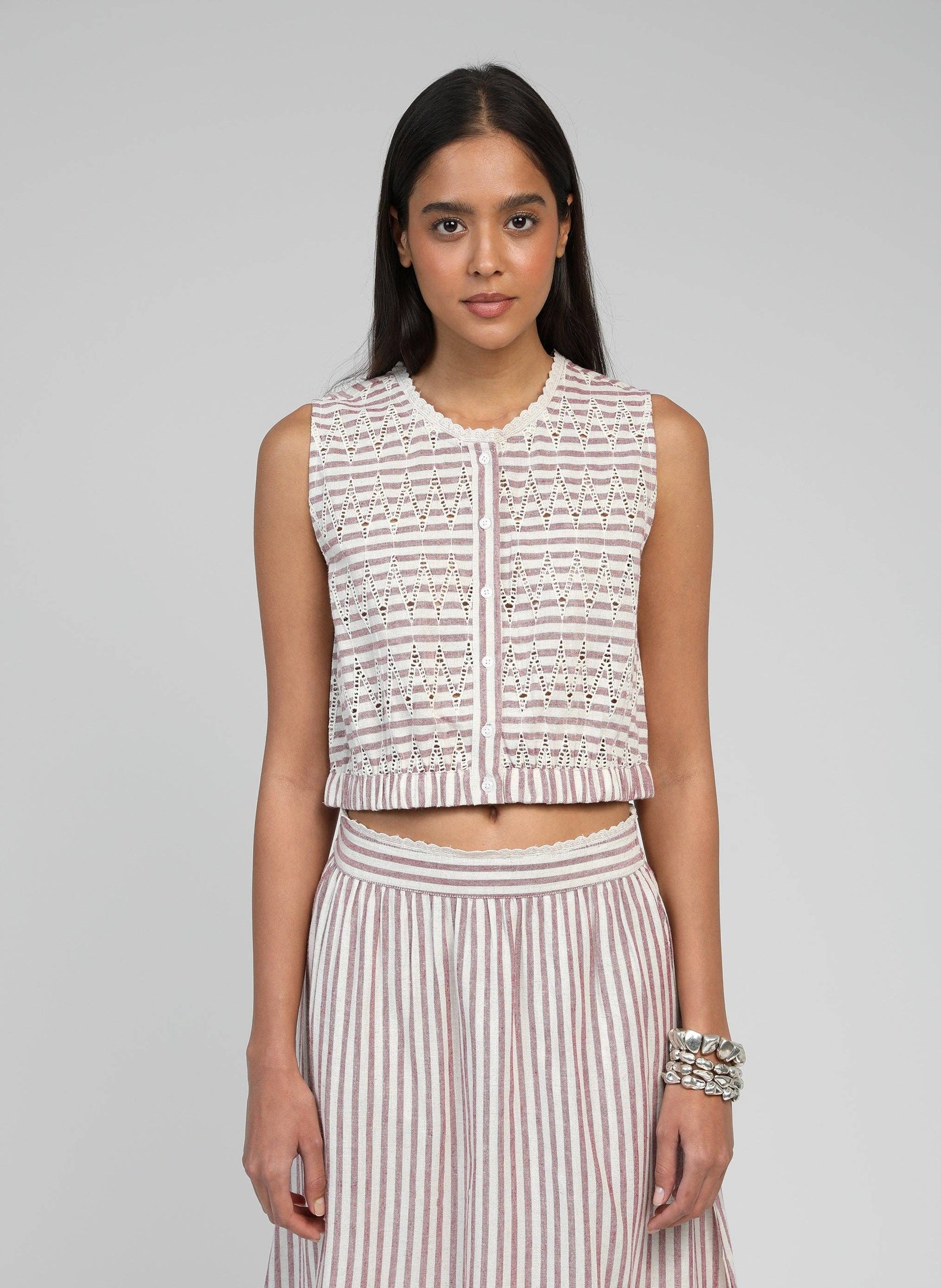 Blusa Sabia lampone in pizzo sangallo
