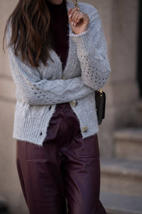 Cardigan in maglia traforata con bottoni