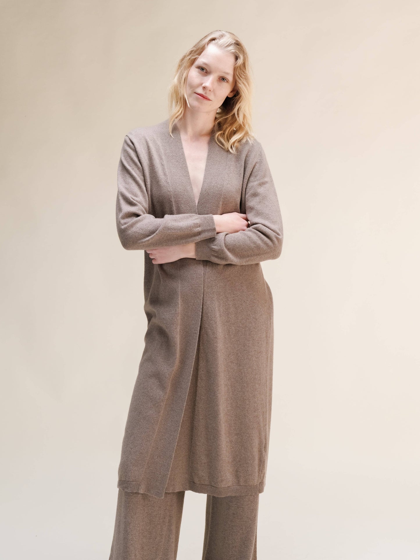 Cardigan lungo aperto in misto cashmere da donna