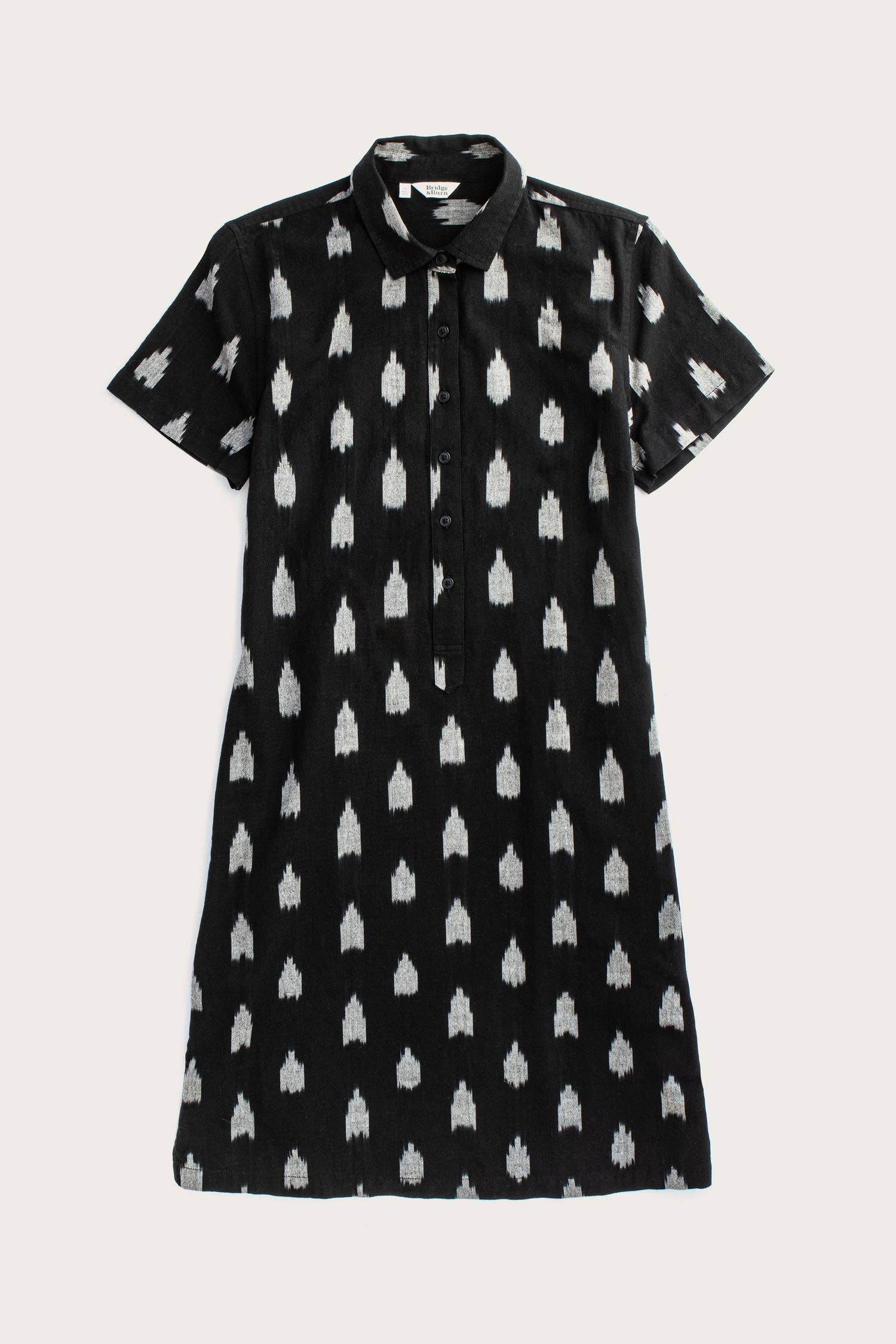Abito camicia Delia in cotone biologico con fantasia Ikat